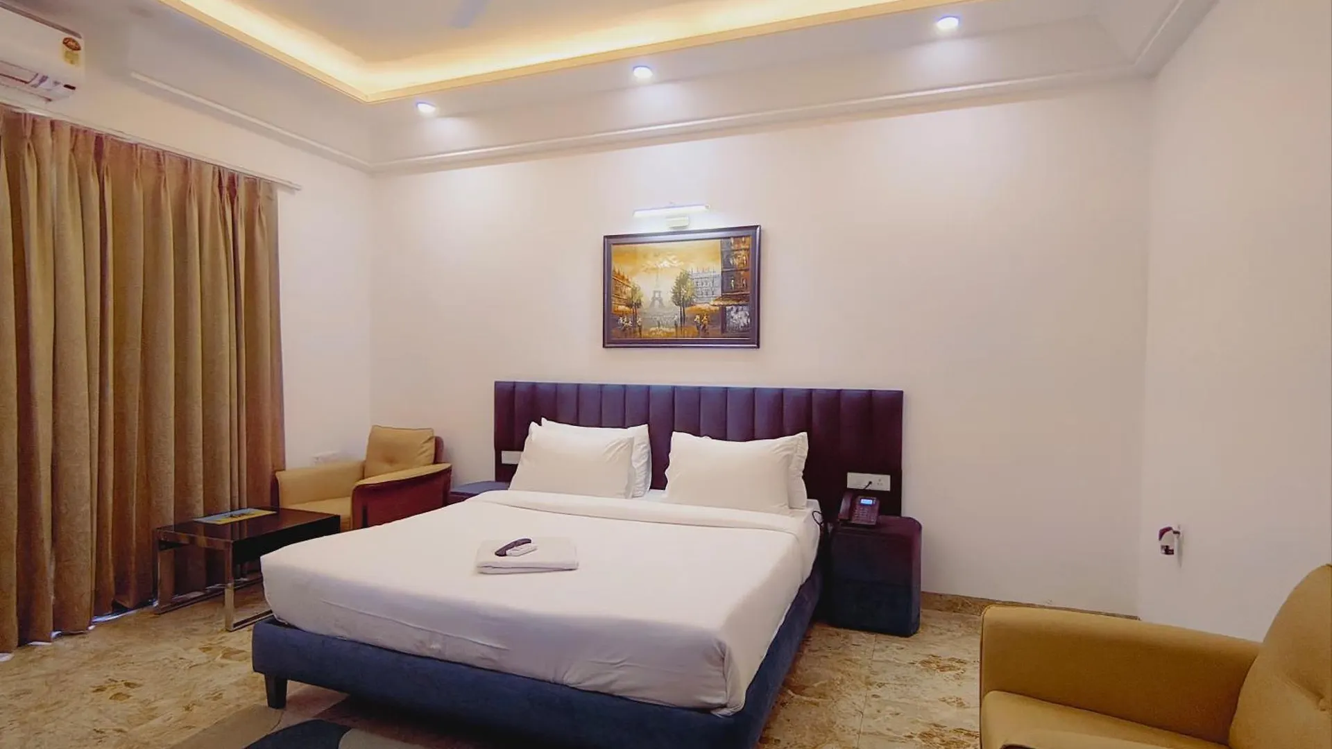 Hotel Elite 32 Avenue - Near Google Building Gurgaon